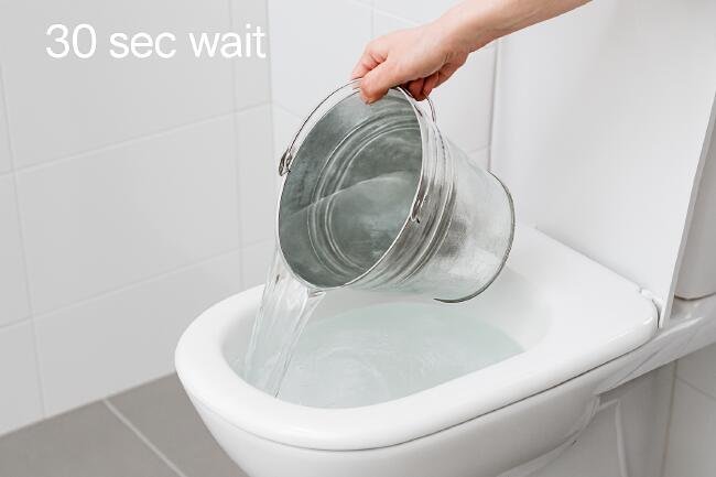 How to Unclog Toilet Without Plunger – 2 Minutes